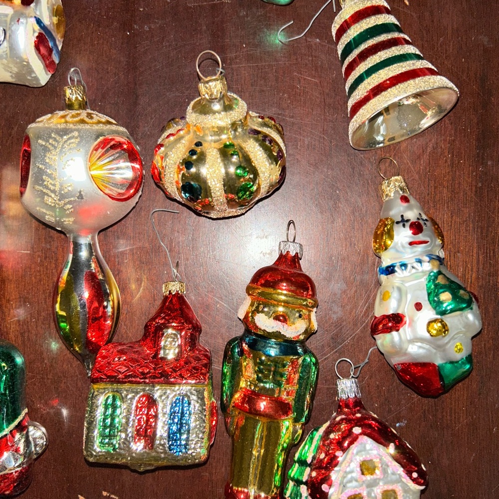 (15) Vintage Blown Glass Ornaments Birdhouse Boot Elf Santa - Picture 3 of 6